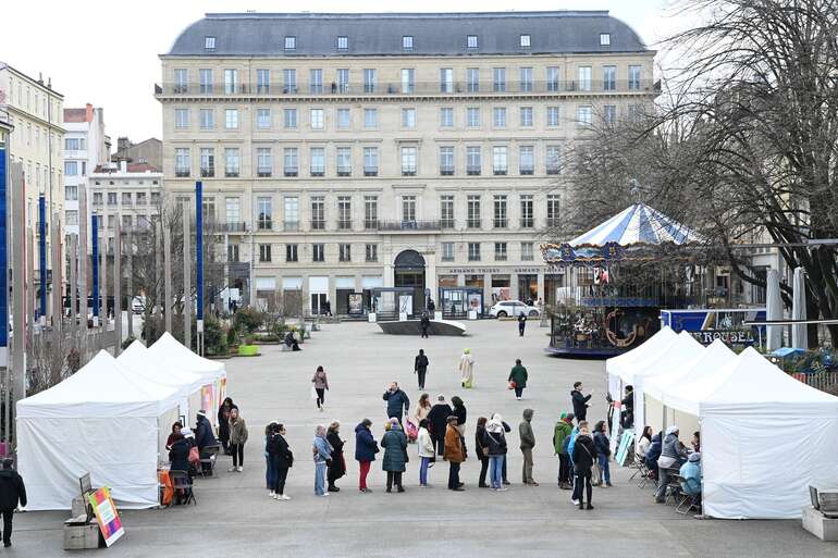 	Dépistage des cancers sur la place de l'Hôtel-de-Ville